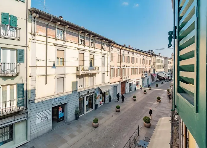 Appartamento Piazza Garibaldi - F&L Apartment